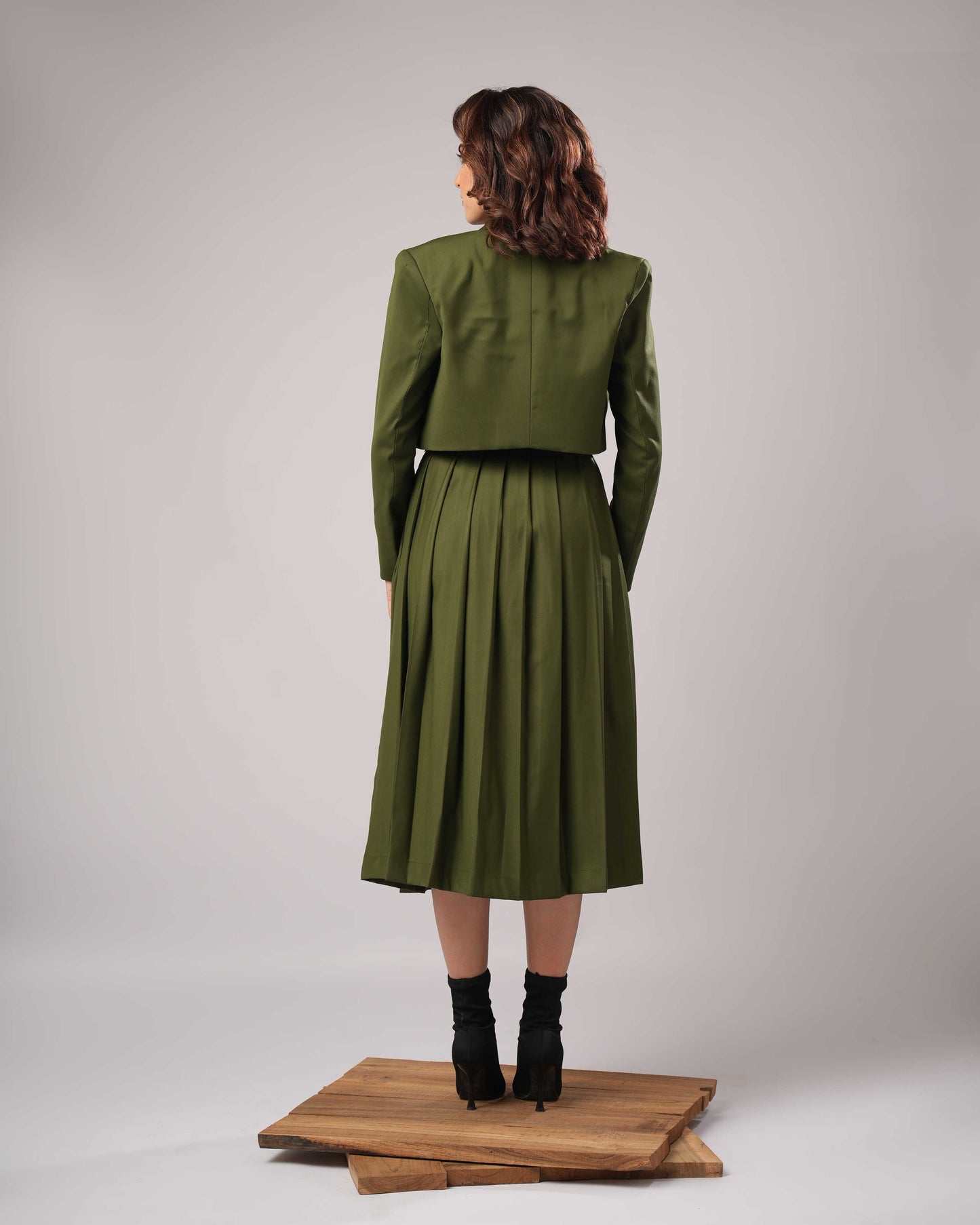 Eve - Olive Modern Tailored Co-Ord (SET OF 3)