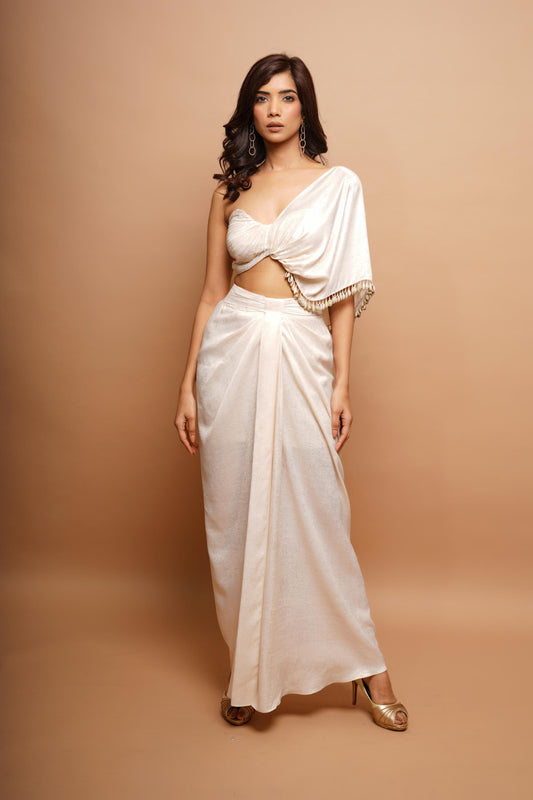 Off White Draped Skirt Set (Seto Of 2)