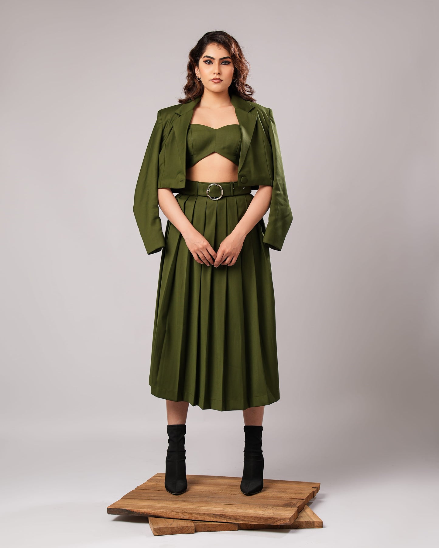 Eve - Olive Modern Tailored Co-Ord (SET OF 3)