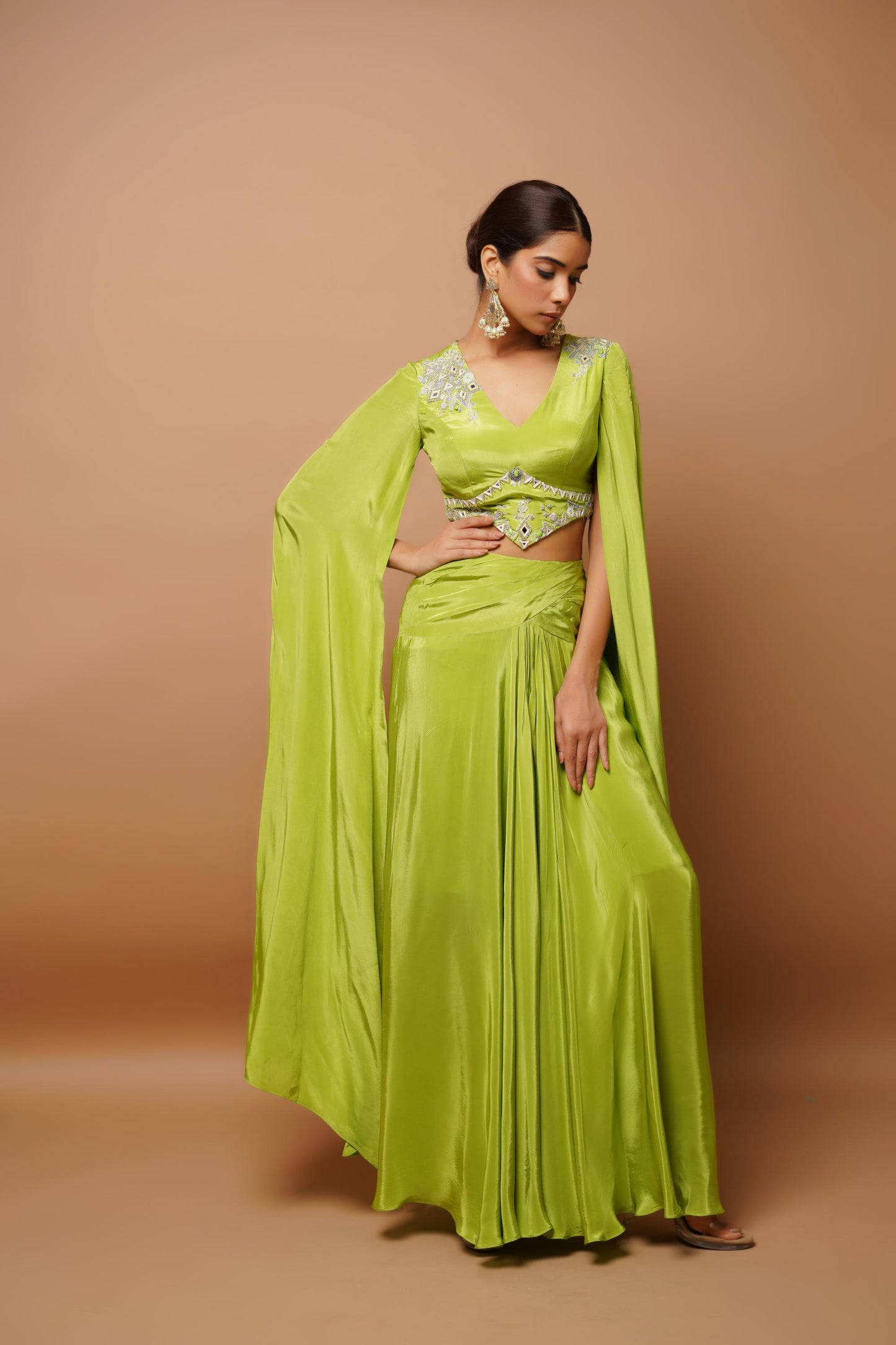 Bright Green Indo Set Image 3