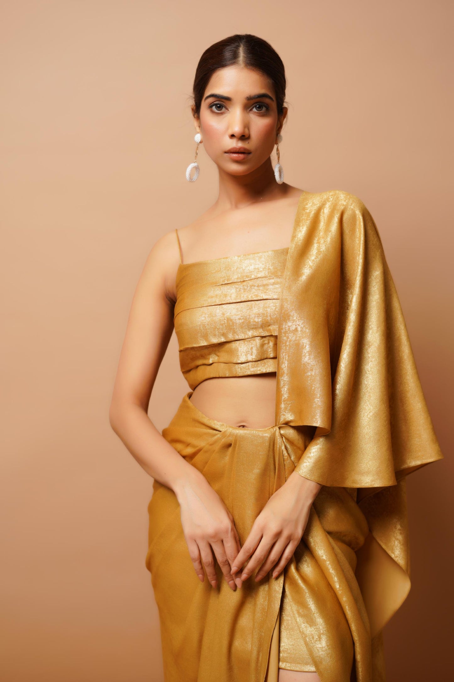 golden shimmer indo saree set Image5